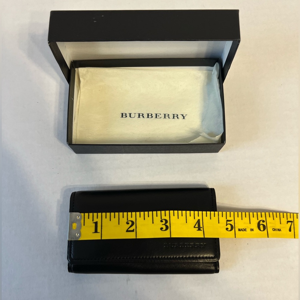 Burberry key case/card holder with box‎ - Picture 11 of 12